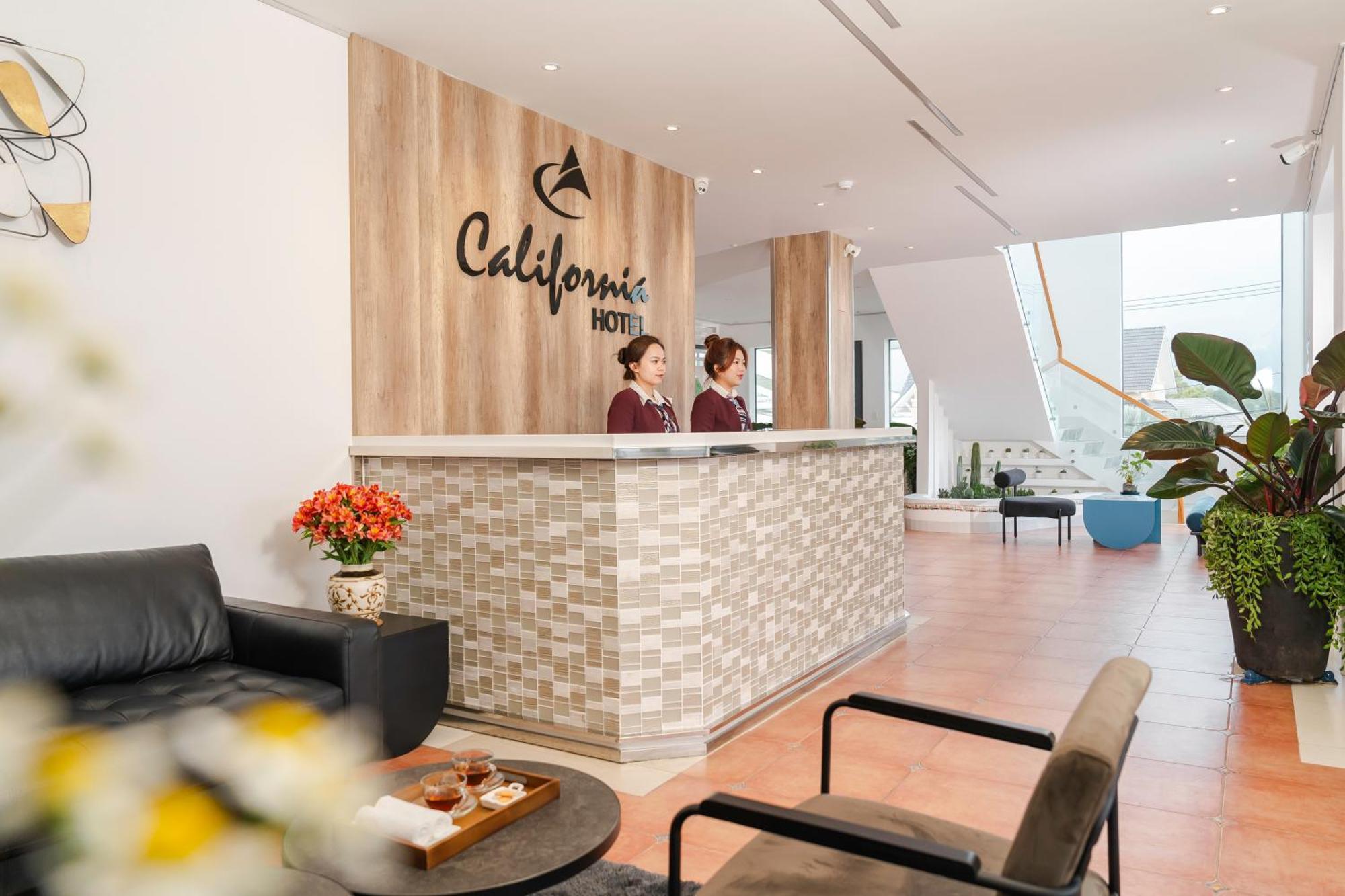 California Hotel 달랏 외부 사진